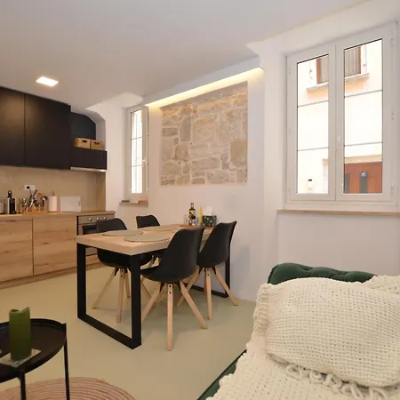 Apartament Vod22 *